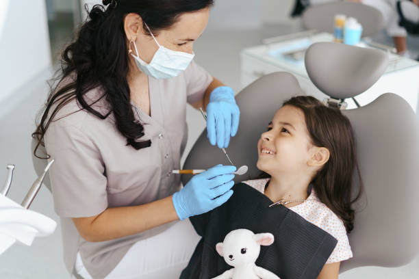 Best Urgent Tooth Repair  in Meadowlakes, TX